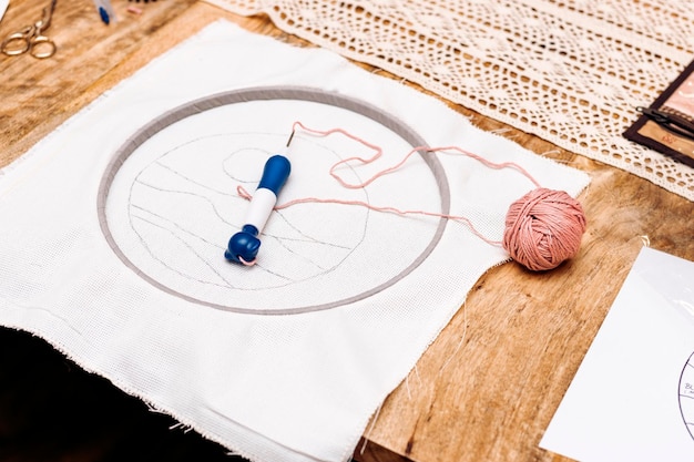 Schita model broderie